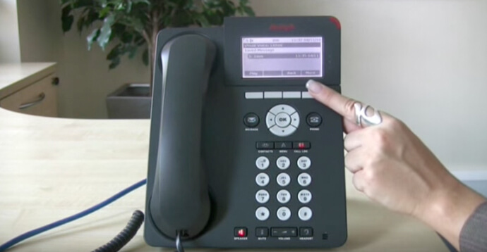 Using voicemail - Avaya IP Office 96 series telephone