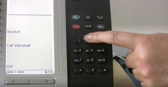 Voicemail - Mitel 5330 IP telephone